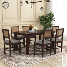 Novel Sheesham Wood 6 Seater Dining Set